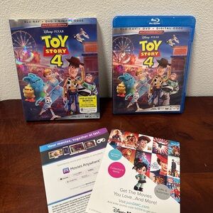 Toy Story 4 Blu-ray and DVD Set